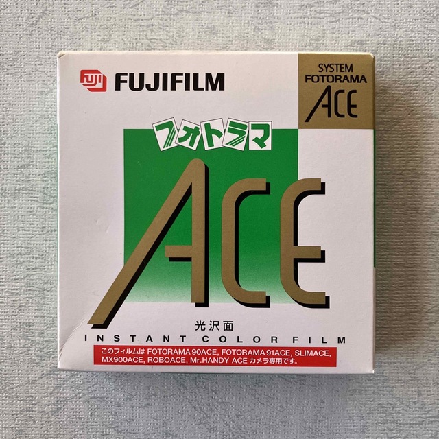 富士フイルム(フジフイルム)のFUJI FILM 90ACE インスタントカメラ/フィルム付き スマホ/家電/カメラのカメラ(フィルムカメラ)の商品写真