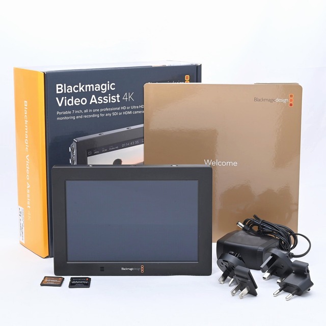 Blackmagic Video Assist 4Kの通販 by Flagship Camera Blackmagic Video Assist 4Kの通販 by Flagship Camera