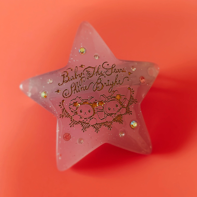 BABY,THE STARS SHINE BRIGHT(ベイビーザスターズシャインブライト)のBABY♡星型プラバレッタ♡K.Iさま専用♡ レディースのヘアアクセサリー(バレッタ/ヘアクリップ)の商品写真
