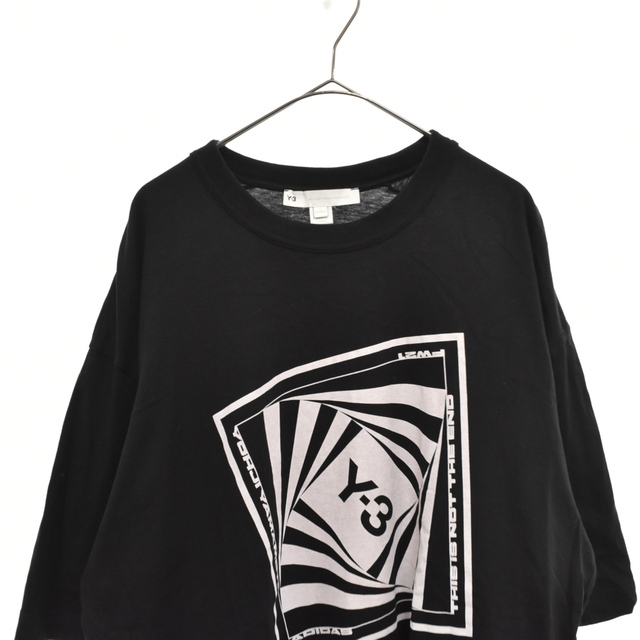 Y-3(ワイスリー)のY-3 ワイスリー 21AW OPTIMISTIC ILLUSIONS SHORT SLEEVE TEE ロゴプリントTシャツ カットソー ブラック メンズのトップス(Tシャツ/カットソー(半袖/袖なし))の商品写真