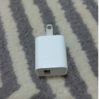 アップル(Apple)のA1385 Apple 純正品 USB 充電器ACアダプター(その他)