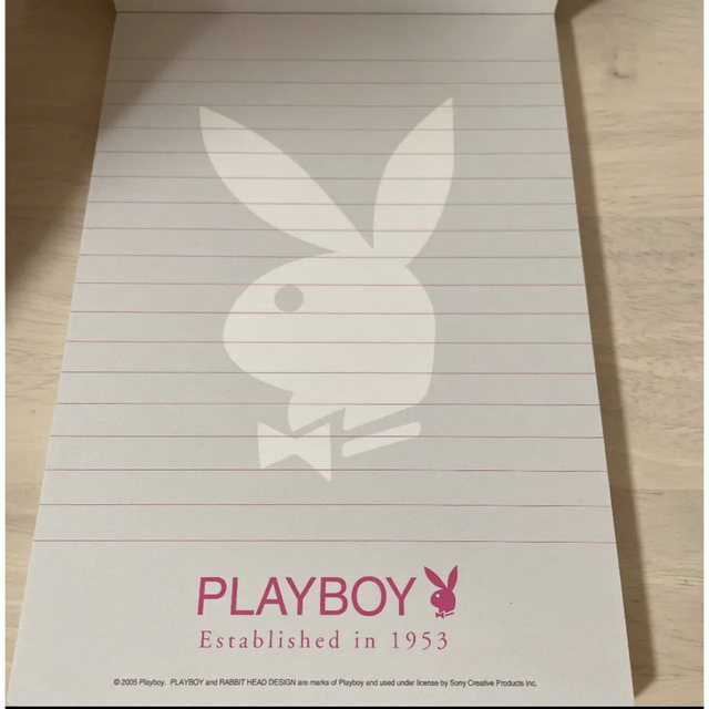 PLAYBOY(プレイボーイ)のPLAYBOY レターパッド　メモ帳 A5 インテリア/住まい/日用品の文房具(ノート/メモ帳/ふせん)の商品写真