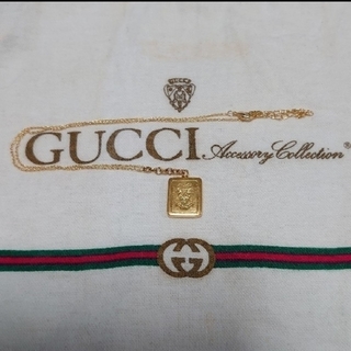 グッチ(Gucci)のold gucci レア ヴィンテージ ゴールド クレスト チャーム 正規品(チャーム)