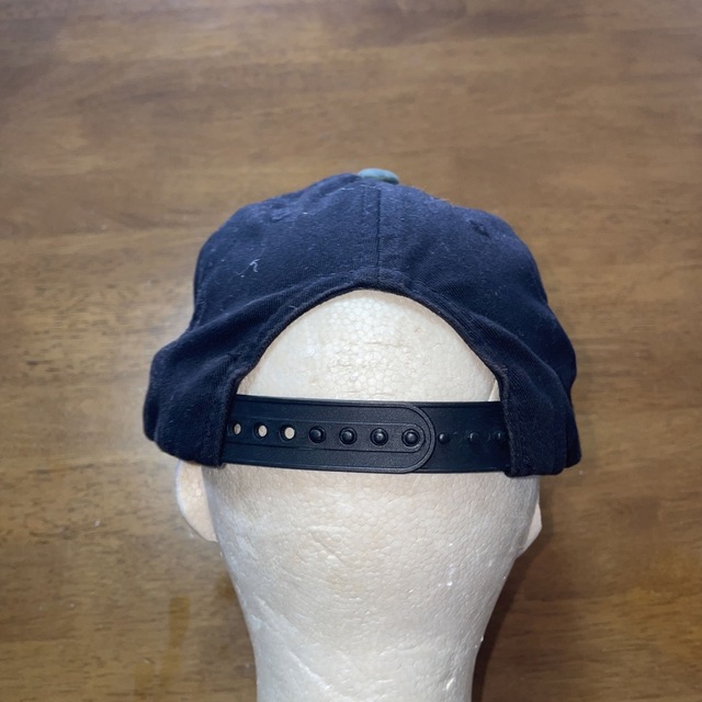 BA-TSU(バツ)のBA-TSUバッキャップ メンズの帽子(キャップ)の商品写真