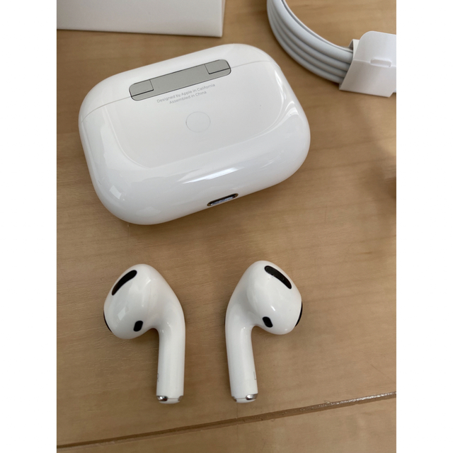 Apple - AirPods Pro 目立った傷汚れなしの通販 by 自己紹介ご覧下さい