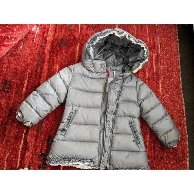 MONCLER(モンクレール)の専用　MONCLER　キッズ　ダウンコート キッズ/ベビー/マタニティのキッズ服女の子用(90cm~)(コート)の商品写真