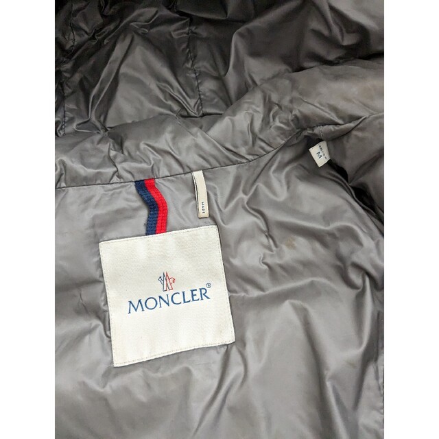 MONCLER(モンクレール)の専用　MONCLER　キッズ　ダウンコート キッズ/ベビー/マタニティのキッズ服女の子用(90cm~)(コート)の商品写真