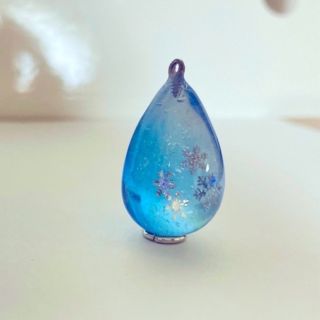 レジン しずく型 ネックレス 雪 結晶 (ネックレス)