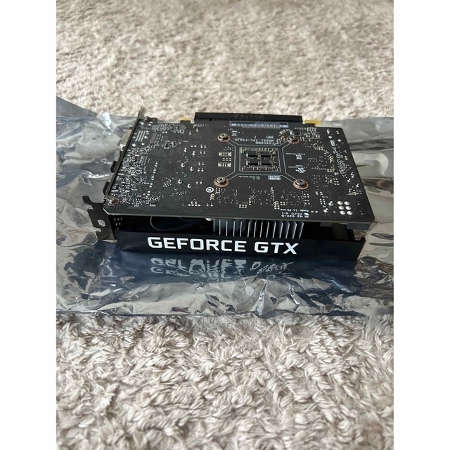 GeForce GTX1650 SUPERスマホ/家電/カメラ