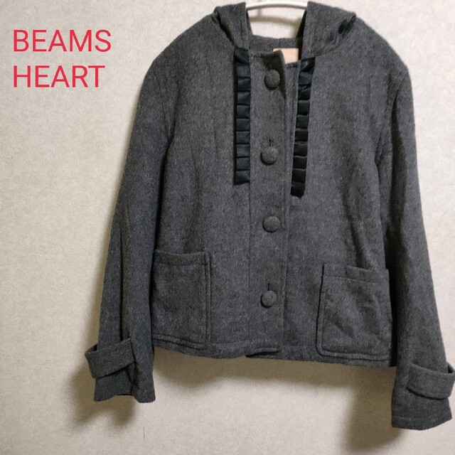 BEAMS(ビームス)のBEAMS HEART フード付き ジャケット　コート　ウール レディースのジャケット/アウター(ダッフルコート)の商品写真