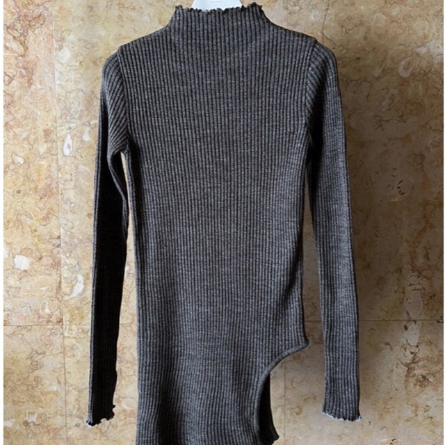 meer.  メーア　Rib Turtle Knit  ベージュ