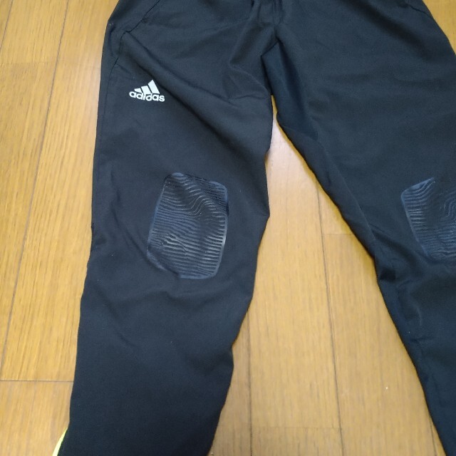 adidas(アディダス)のアディダス ロングパンツ 140サイズ adidas スポーツ  スポーツ/アウトドアのサッカー/フットサル(ウェア)の商品写真