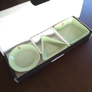 イッタラ(iittala)の廃盤カラー☆イッタラ ティーマ ミニサービングセット(食器)