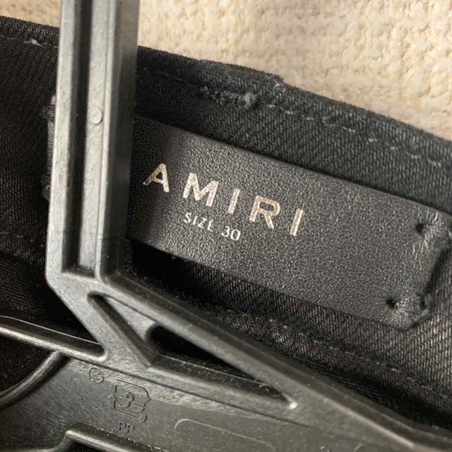 AMIRI(アミリ)のamiri パンツ メンズのパンツ(デニム/ジーンズ)の商品写真