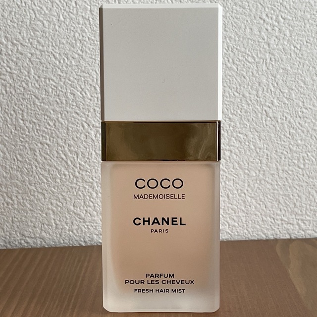 CHANEL(シャネル)のCHANEL ココマドモアゼル ヘアミスト 35ml コスメ/美容のヘアケア/スタイリング(ヘアウォーター/ヘアミスト)の商品写真