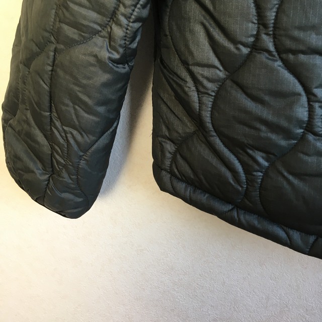 WILDTHINGS(ワイルドシングス)のWILDTHINGS ワイルドシングス　QUILTED HOOD JACKET メンズのジャケット/アウター(ダウンジャケット)の商品写真