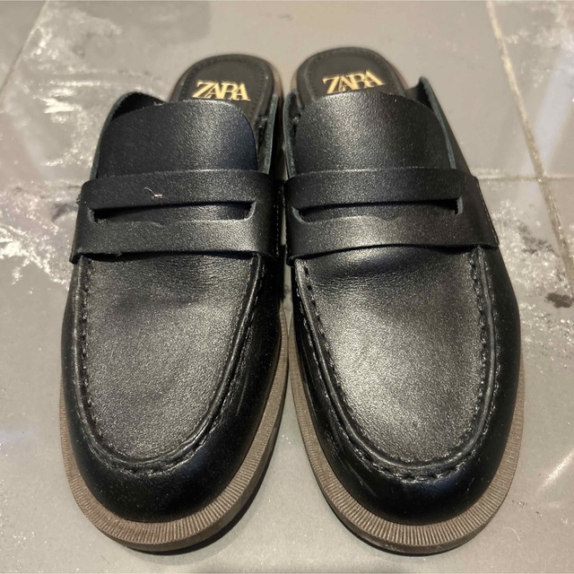 ZARA レザーミュールローファー　36