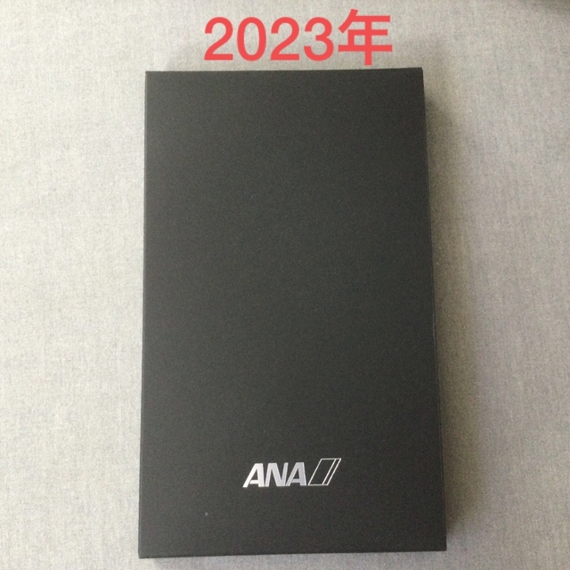 ANA(全日本空輸)(エーエヌエー(ゼンニッポンクウユ))のANA  手帳　2023 メンズのファッション小物(手帳)の商品写真