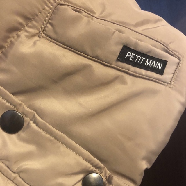 petit main(プティマイン)のPETIT MAIN 子供用ダウン　サイズ80 キッズ/ベビー/マタニティのベビー服(~85cm)(ジャケット/コート)の商品写真