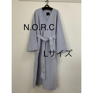 ノーク(N.O.R.C)の3027 N.O.R.C ロングコート　ライトブルー　L 新品(ロングコート)