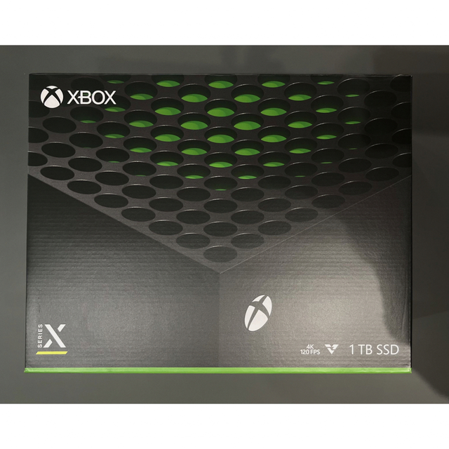 Xbox(エックスボックス)のXbox Series X 本体 RRT-00015 エンタメ/ホビーのゲームソフト/ゲーム機本体(家庭用ゲーム機本体)の商品写真