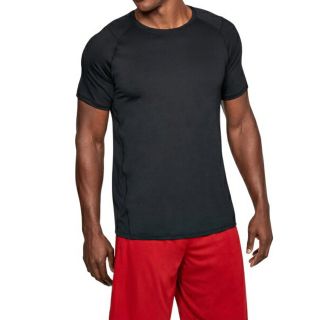 アンダーアーマー(UNDER ARMOUR)の新品未開封★アンダーアーマー Ｔシャツ Ｍサイズ★UNDER ARMOUR (トレーニング用品)