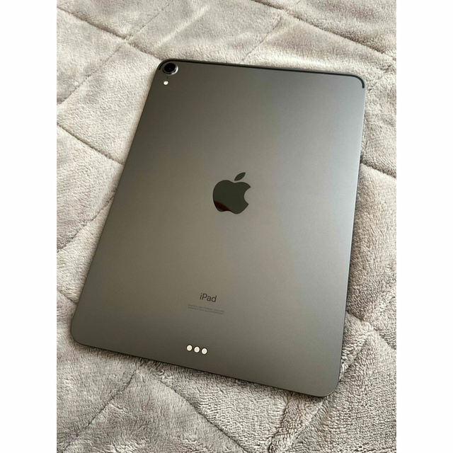 iPad Pro 11ｲﾝﾁ 第1世代 WiFi 64GB ｽﾍﾟｰｽｸﾞﾚｲ スマホ/家電/カメラのPC/タブレット(タブレット)の商品写真