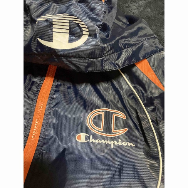 Champion(チャンピオン)のChampionチャンピオンベンチコート160 スポーツ/アウトドアのサッカー/フットサル(ウェア)の商品写真