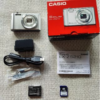 カシオ(CASIO)のカシオデジカメCASIO EXILIM EX-ZS210SRほぼ未使用(コンパクトデジタルカメラ)