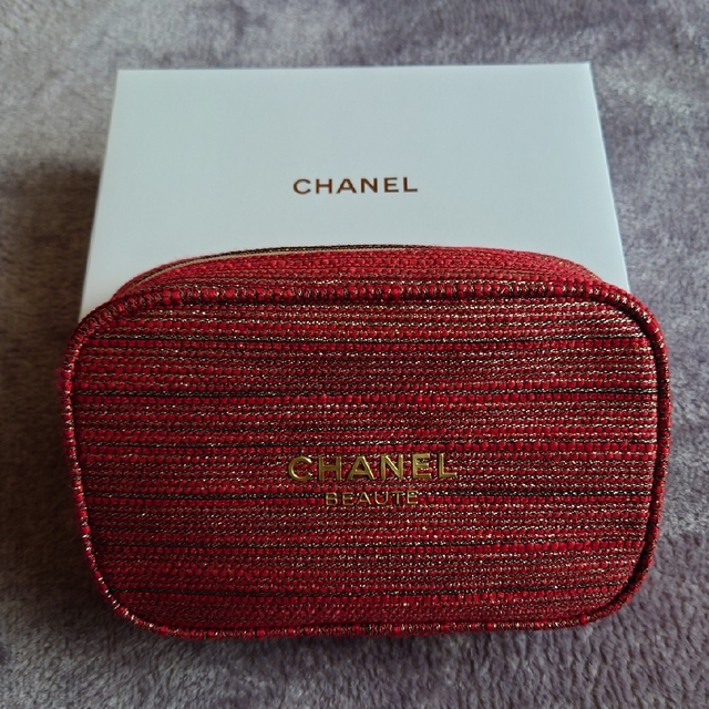 新品 CHANEL ノベルティ ポーチ