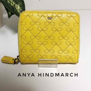 アニヤハインドマーチ(ANYA HINDMARCH)のANYA HINDMARCH アニヤハインドマーチ リボン刺繍タッセル二つ折財布(財布)