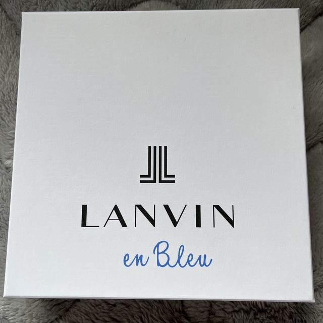 LANVIN en Bleu(ランバンオンブルー)のランバンオンブルーパールネックレスピアスセット レディースのアクセサリー(ネックレス)の商品写真