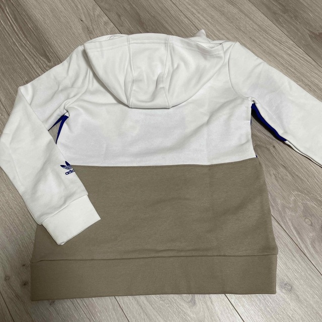 adidas - adidas スウェットプルパーカーの通販 by ちなちぽ's shop
