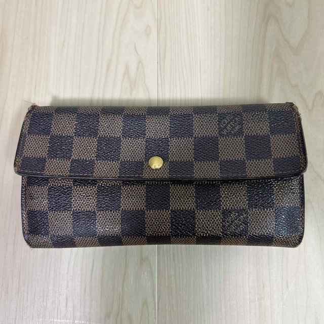 LOUIS VUITTON(ルイヴィトン)のLOUIS VUITTON財布 レディースのファッション小物(財布)の商品写真