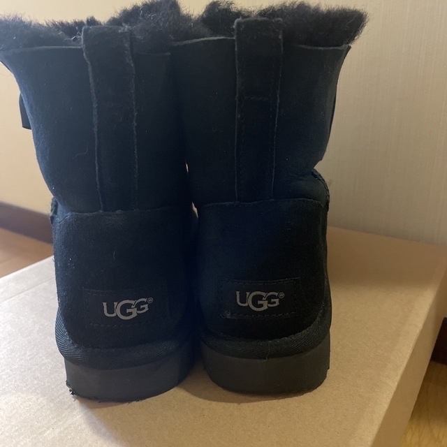 ◆新品未使用◆UGG W GITA  BOW MINI◆BLACK 6 23㎝