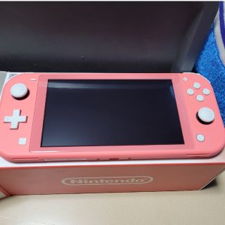 Nintendo Switch - Nintendo Switch light 本体 コーラルの通販 by ...