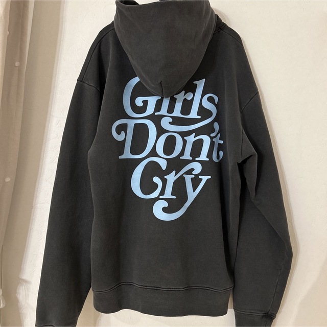 Girls Don't Cry パーカー フーディ 伊勢丹 VERDY Mサイズ 半額商品