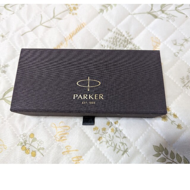 Parker(パーカー)の【新品未使用】PARKER　ボールペン インテリア/住まい/日用品の文房具(ペン/マーカー)の商品写真
