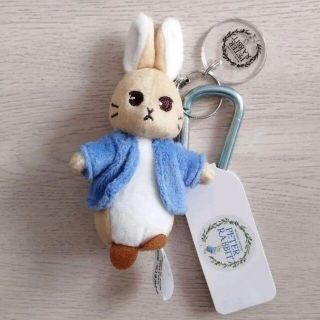 ピーターラビット(PETER RABBIT（TM）)の黒ぶーちゃん様。ピーターラビット マスコット キーホルダー　カラビナ付き(キャラクターグッズ)