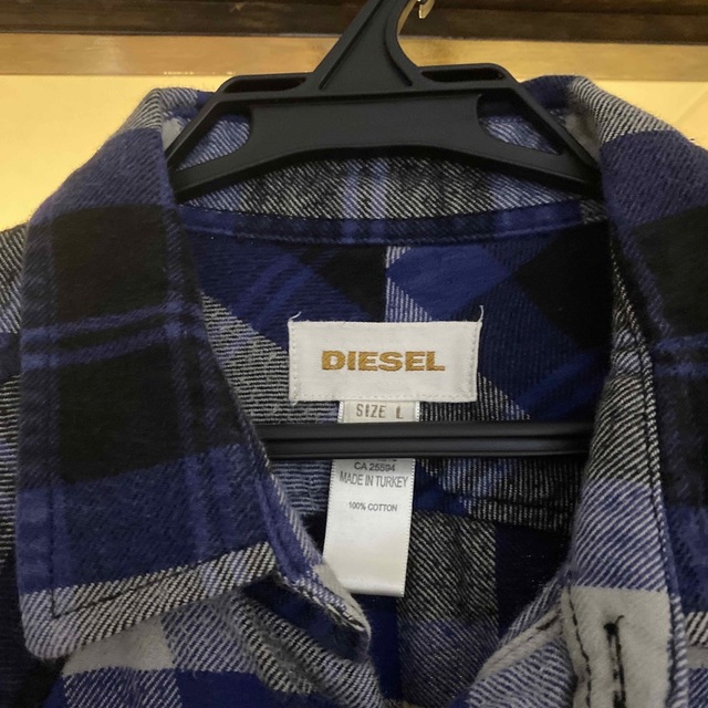 DIESEL(ディーゼル)のDiesel ディーゼル　シャツ　ネイビー　紺　cotton 100% メンズのトップス(シャツ)の商品写真