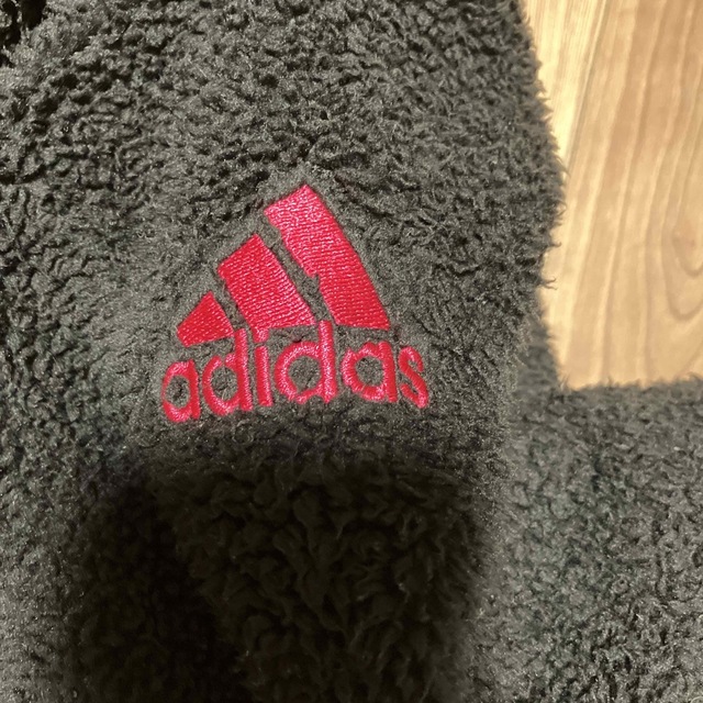 adidas(アディダス)のadidas モコモコ上着　120センチ相当 キッズ/ベビー/マタニティのキッズ服女の子用(90cm~)(ジャケット/上着)の商品写真