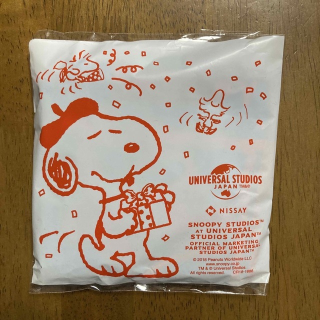 SNOOPY(スヌーピー)のスヌーピー　タオルハンカチ　新品 レディースのファッション小物(ハンカチ)の商品写真