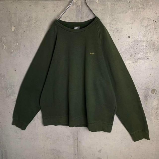 【超希少デザイン】ナイキ☆ワンポイント刺繍ロゴ人気カラースウェット カーキ