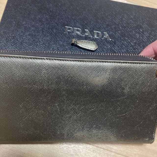 PRADA(プラダ)のプラダ　長財布　PIOMBO レディースのファッション小物(財布)の商品写真