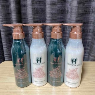HERBANIENCE シャンプー・コンディショナー⭐︎4本セット HERBANIENCE シャンプー・コンディショナー⭐︎4本セット