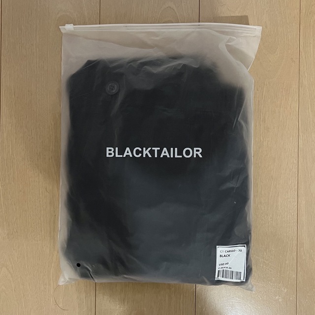 OFF-WHITE(オフホワイト)の最終値下げ 新品未使用 BLACKTAILOR C1 CARGO 30インチ メンズのパンツ(ワークパンツ/カーゴパンツ)の商品写真