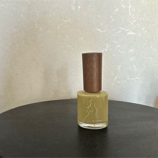 コスメキッチン(Cosme Kitchen)のrihka ネイルポリッシュ sage(マニキュア)