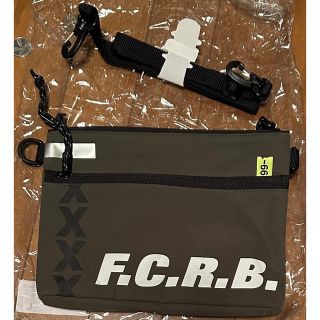 エフシーアールビー(F.C.R.B.)の18AW FCRB SACOCHE BAG カーキ(ショルダーバッグ)