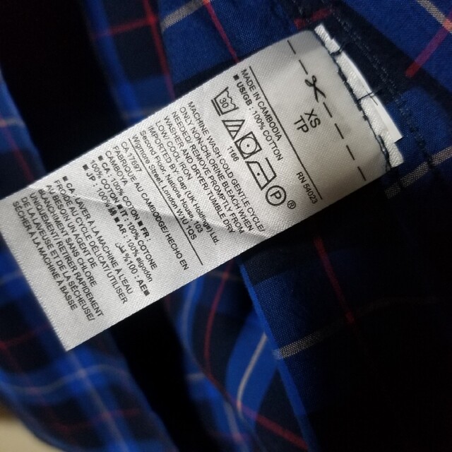 GAP(ギャップ)のGAP　長袖シャツ　160センチ　XS キッズ/ベビー/マタニティのキッズ服女の子用(90cm~)(Tシャツ/カットソー)の商品写真
