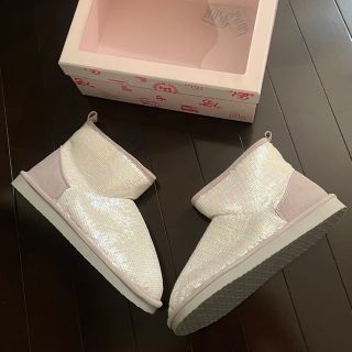 ヴィクトリアズシークレット(Victoria's Secret)の❤️PINK Victoria’s Secretショートブーツ2点セット箱無❤️(ブーティ)